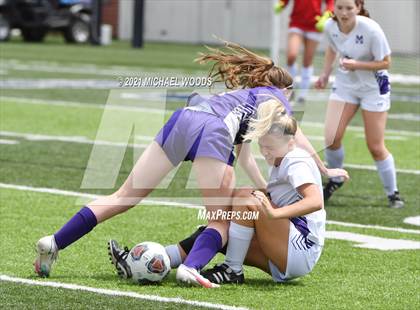 Thumbnail 3 in Fayetteville vs. Mount St. Mary Academy (AAA 6A Second Round Playoff) photogallery.
