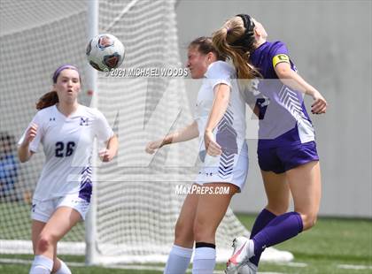 Thumbnail 3 in Fayetteville vs. Mount St. Mary Academy (AAA 6A Second Round Playoff) photogallery.