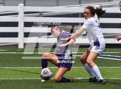 Thumbnail 1 in Fayetteville vs. Mount St. Mary Academy (AAA 6A Second Round Playoff) photogallery.