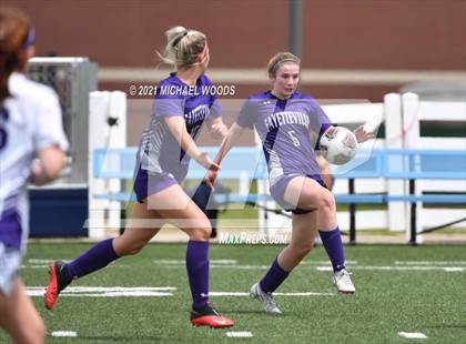 Thumbnail 3 in Fayetteville vs. Mount St. Mary Academy (AAA 6A Second Round Playoff) photogallery.
