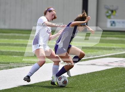 Thumbnail 2 in Fayetteville vs. Mount St. Mary Academy (AAA 6A Second Round Playoff) photogallery.