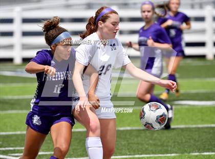Thumbnail 1 in Fayetteville vs. Mount St. Mary Academy (AAA 6A Second Round Playoff) photogallery.