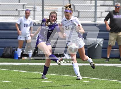 Thumbnail 3 in Fayetteville vs. Mount St. Mary Academy (AAA 6A Second Round Playoff) photogallery.