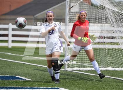 Thumbnail 1 in Fayetteville vs. Mount St. Mary Academy (AAA 6A Second Round Playoff) photogallery.