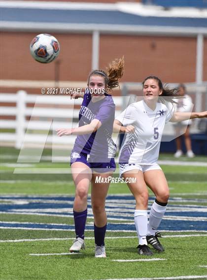 Thumbnail 3 in Fayetteville vs. Mount St. Mary Academy (AAA 6A Second Round Playoff) photogallery.