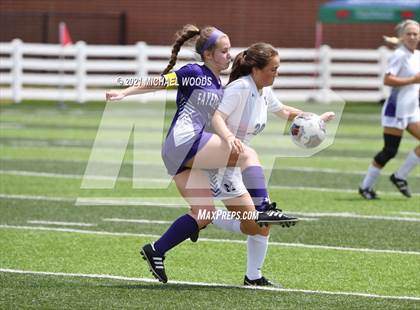 Thumbnail 1 in Fayetteville vs. Mount St. Mary Academy (AAA 6A Second Round Playoff) photogallery.