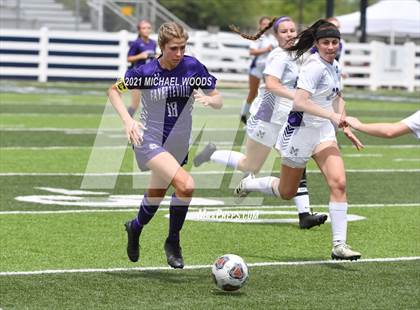Thumbnail 2 in Fayetteville vs. Mount St. Mary Academy (AAA 6A Second Round Playoff) photogallery.