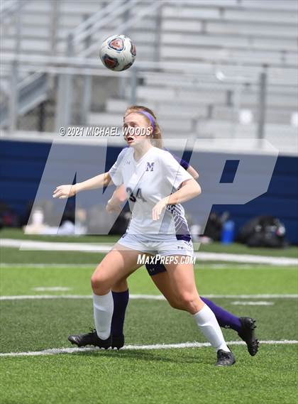 Thumbnail 2 in Fayetteville vs. Mount St. Mary Academy (AAA 6A Second Round Playoff) photogallery.