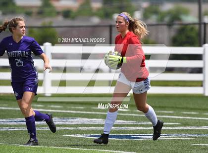 Thumbnail 3 in Fayetteville vs. Mount St. Mary Academy (AAA 6A Second Round Playoff) photogallery.