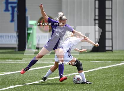 Thumbnail 1 in Fayetteville vs. Mount St. Mary Academy (AAA 6A Second Round Playoff) photogallery.