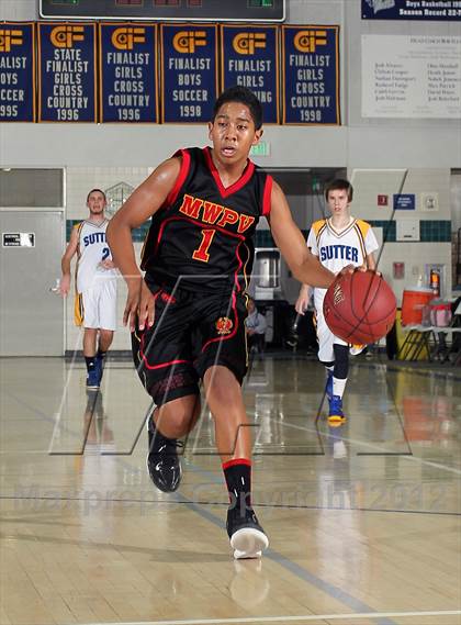 Thumbnail 2 in Marywood-Palm Valley vs Sutter (MaxPreps Holiday Classic) photogallery.