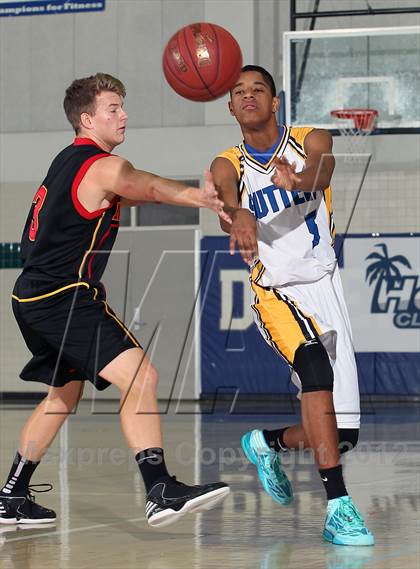Thumbnail 1 in Marywood-Palm Valley vs Sutter (MaxPreps Holiday Classic) photogallery.