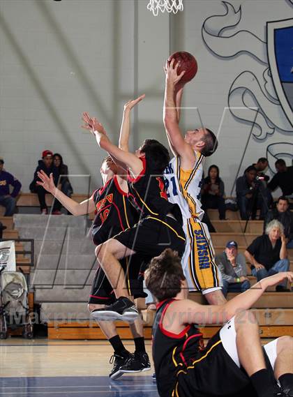 Thumbnail 3 in Marywood-Palm Valley vs Sutter (MaxPreps Holiday Classic) photogallery.
