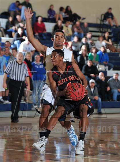 Thumbnail 3 in Castle View @ Valor Christian photogallery.