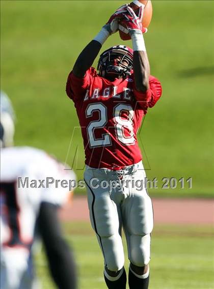 Thumbnail 2 in Balboa vs. Washington (CIF SF Section Final) photogallery.