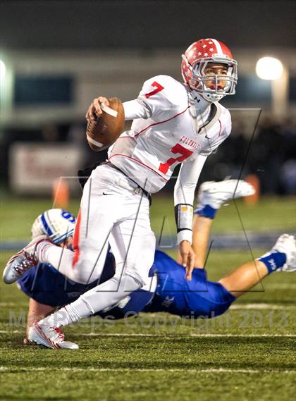 Thumbnail 1 in Dixie Heights @ Simon Kenton (KHSAA Commonwealth Gridiron Bowl) photogallery.