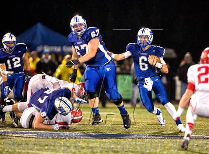 Thumbnail 1 in Dixie Heights @ Simon Kenton (KHSAA Commonwealth Gridiron Bowl) photogallery.