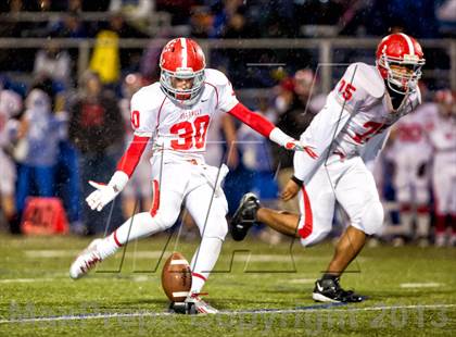 Thumbnail 3 in Dixie Heights @ Simon Kenton (KHSAA Commonwealth Gridiron Bowl) photogallery.