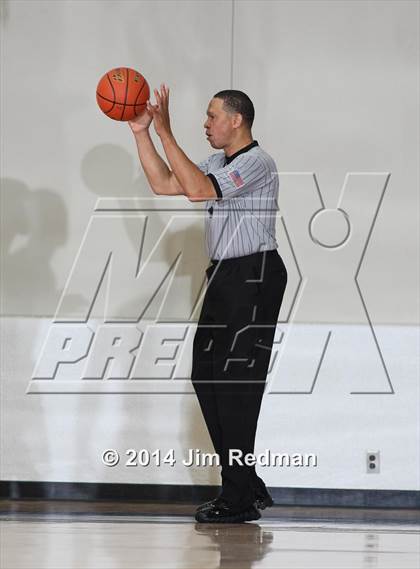 Thumbnail 3 in Bellaire vs. North Crowley (McDonald's Texas Invitational) photogallery.