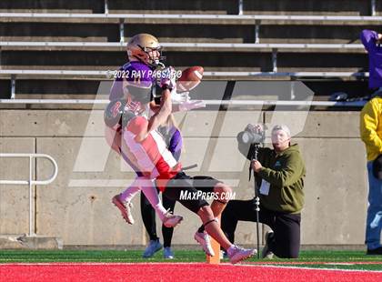 Thumbnail 2 in Plainedge vs Sayville Long Island Division III Championship photogallery.