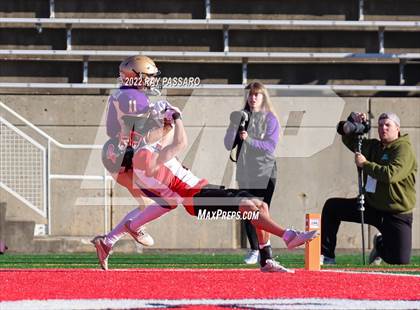 Thumbnail 3 in Plainedge vs Sayville Long Island Division III Championship photogallery.