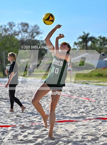 Thumbnail 2 in Tampa Catholic @ Indian Rocks Christian photogallery.