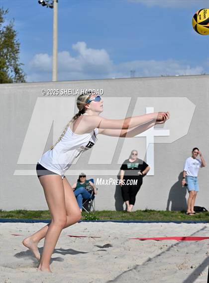 Thumbnail 1 in Tampa Catholic @ Indian Rocks Christian photogallery.
