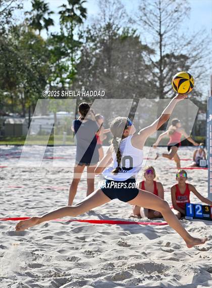Thumbnail 3 in Tampa Catholic @ Indian Rocks Christian photogallery.