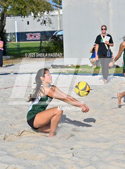 Thumbnail 3 in Tampa Catholic @ Indian Rocks Christian photogallery.