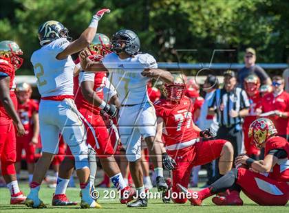 Thumbnail 3 in Paramus Catholic @ Bergen Catholic photogallery.