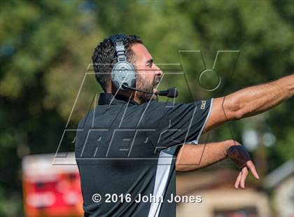 Thumbnail 2 in Paramus Catholic @ Bergen Catholic photogallery.