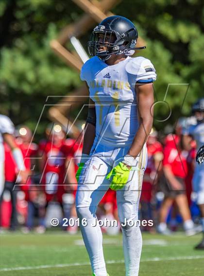 Thumbnail 3 in Paramus Catholic @ Bergen Catholic photogallery.