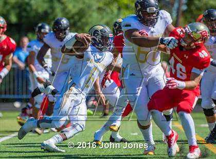Thumbnail 2 in Paramus Catholic @ Bergen Catholic photogallery.