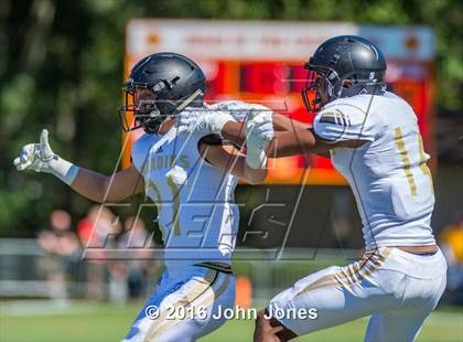 Thumbnail 2 in Paramus Catholic @ Bergen Catholic photogallery.