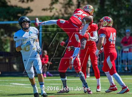 Thumbnail 3 in Paramus Catholic @ Bergen Catholic photogallery.