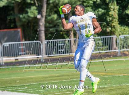 Thumbnail 1 in Paramus Catholic @ Bergen Catholic photogallery.