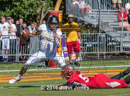 Thumbnail 1 in Paramus Catholic @ Bergen Catholic photogallery.