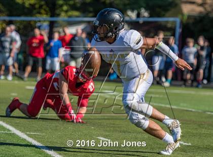 Thumbnail 2 in Paramus Catholic @ Bergen Catholic photogallery.