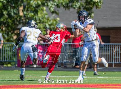Thumbnail 3 in Paramus Catholic @ Bergen Catholic photogallery.