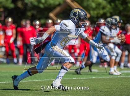 Thumbnail 3 in Paramus Catholic @ Bergen Catholic photogallery.