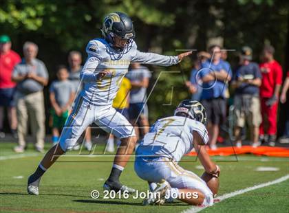 Thumbnail 2 in Paramus Catholic @ Bergen Catholic photogallery.