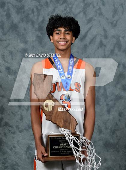 Thumbnail 1 in Athenian (CIF State D5 Awards) photogallery.