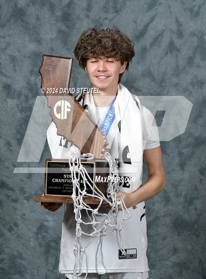 Thumbnail 2 in Athenian (CIF State D5 Awards) photogallery.