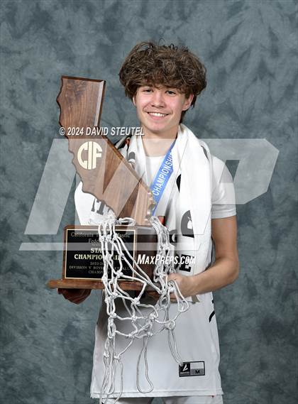 Thumbnail 3 in Athenian (CIF State D5 Awards) photogallery.