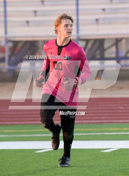 Thumbnail 2 in Highland vs Mountain View (AIA 6A Round 1) photogallery.