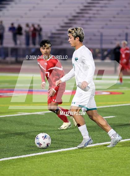 Thumbnail 3 in Highland vs Mountain View (AIA 6A Round 1) photogallery.