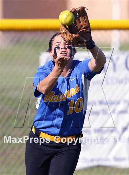 Thumbnail 1 in Jacksonville vs Ennis (UIL 4A Bi-District Playoff) photogallery.