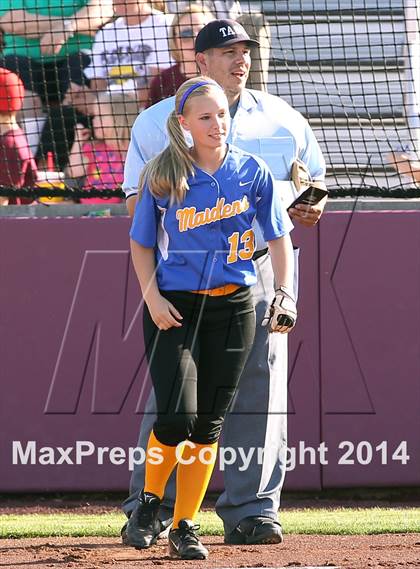 Thumbnail 1 in Jacksonville vs Ennis (UIL 4A Bi-District Playoff) photogallery.