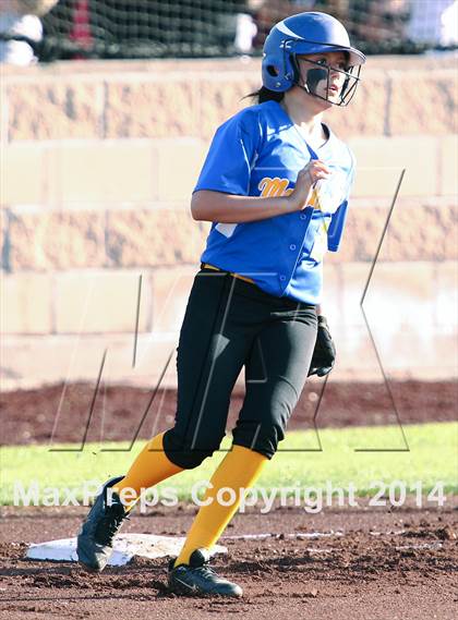 Thumbnail 3 in Jacksonville vs Ennis (UIL 4A Bi-District Playoff) photogallery.