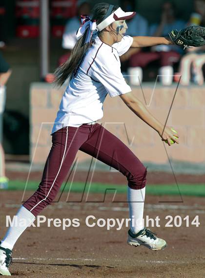 Thumbnail 3 in Jacksonville vs Ennis (UIL 4A Bi-District Playoff) photogallery.